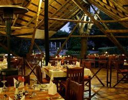 Protea Hotel Lusaka Safari Lodge Genel