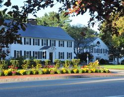 Publick House Historic Inn and Country Motor Lodge Genel