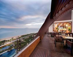 Pullman Oceanview Sanya Bay Resort & Spa Genel