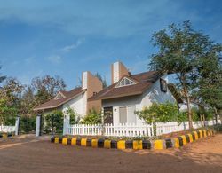 Pushpam Lords Resort Karjat Dış Mekan