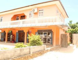 Pwani Vanilla House & Restaurant Dış Mekan