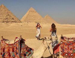 Pyramids Hotel Genel
