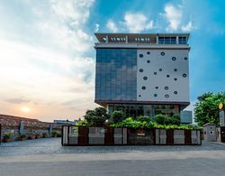 Q Hotel Udaipur Dış Mekan