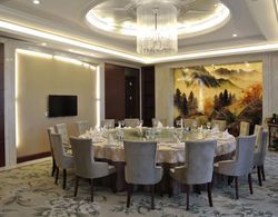 Qingdao Huaxi Hotel Yerinde Yemek