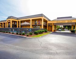 Quality Inn Airport - Southeast Genel