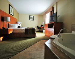 Quality Inn and Suites Hawkesbury Oda
