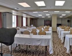 Quality Inn and Suites Hotel Victoriaville Genel