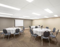 Quality Inn & Conference Centre Kingston Central Genel