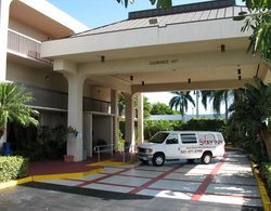 Quality Inn Palm Beach International Airport Genel