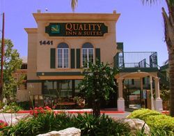 Quality Inn & Suites Anaheim Genel