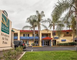 Quality Inn & Suites Anaheim at the Park Genel