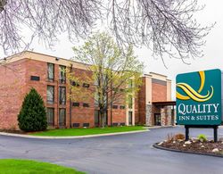 Quality Inn & Suites Arden Hills  Saint Paul North Genel