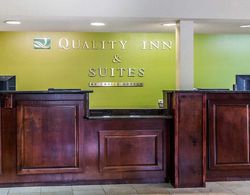 Quality Inn & Suites Augusta Lobi