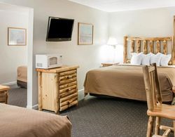 Quality Inn & Suites Beachfront Genel