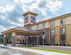 Quality Inn & Suites Frostburg-Cumberland Genel
