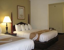 Quality Inn & Suites Patriots Point Genel