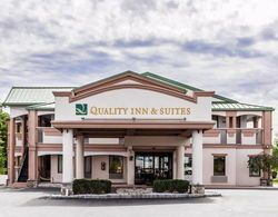 Quality Inn & Suites Quakertown Genel