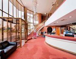 Quality Hotel Melbourne Airport Lobi