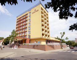 Qubus Hotel Zlotoryja Genel