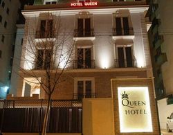 Hotel Queen Genel