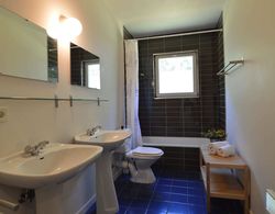 Quiet Lain Holiday House With a Beautiful View Concerning the Ardense Bunches Banyo Tipleri