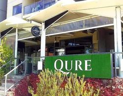 Qure Restaurant & Apartments Yerinde Yemek