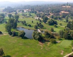 Racing Horse Ranch and Guest House with Golf Dış Mekan