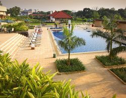 Radisson Blu Dhaka Water Garden Havuz