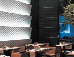 Radisson Blu Hotel, Dubai Media City Yeme / İçme