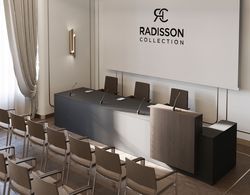 Radisson Collection Hotel, Palazzo Touring Club Milan Genel