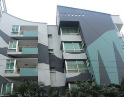 Rafflesia Serviced Apartments Dış Mekan