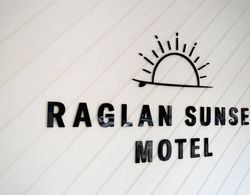 Raglan Sunset Motel Genel