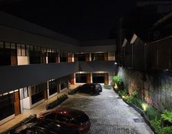 Rahayu Hotel Cirebon Dış Mekan