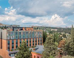 Ramada by Wyndham Tbilisi Old City Öne Çıkan Resim