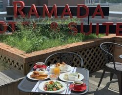 Ramada Hotels & Suites Seoul Namdaemun Kahvaltı