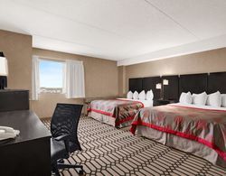 Ramada Plaza Suites and Conference Center Genel