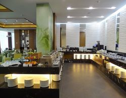 Ramada Hotel & Suites by Wyndham Alabuga Kahvaltı