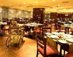 Ramee Royal Hotel Dubai Yeme / İçme