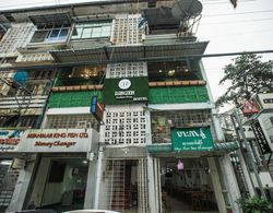 Rangoon Boutique House Hostel Dış Mekan