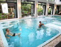 RarinJinda Wellness Spa Resort Havuz