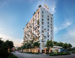 Ravatel Luxury Hotel Bac Giang Öne Çıkan Resim