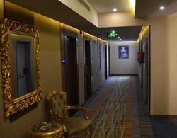 Rawabi Emirates Hotel İç Mekan