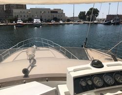 Raxul Boat Dış Mekan