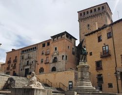 Real Segovia Apartments Dış Mekan