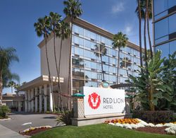 Red Lion Hotel Anaheim Genel