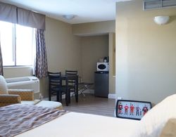 Red Maple inn and suites Oda Düzeni