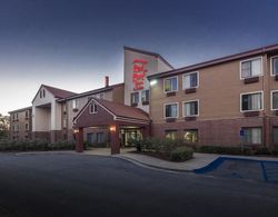 Red Roof Inn and Suites Savannah Airport Genel