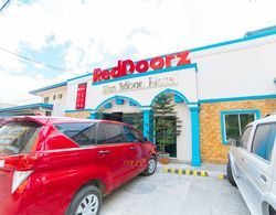 RedDoorz near Walking Street Angeles City Genel