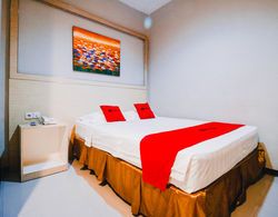 RedDoorz Plus near Sultan Hasanuddin Airport Genel