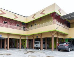 RedDoorz Syariah near Jalan A Yani KM 8 Citraland Dış Mekan